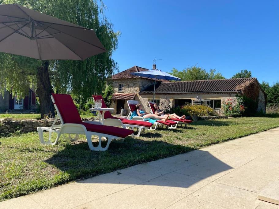Vakantiehuis La Poire, Op Landgoed Aan De Dordogne Prudhomat Kültér fotó